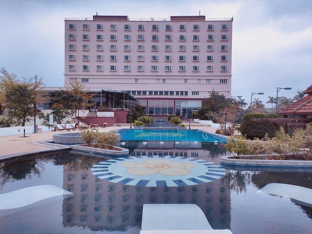 Sai Gon Dong Ha Hotel Quang Tri Exterior foto