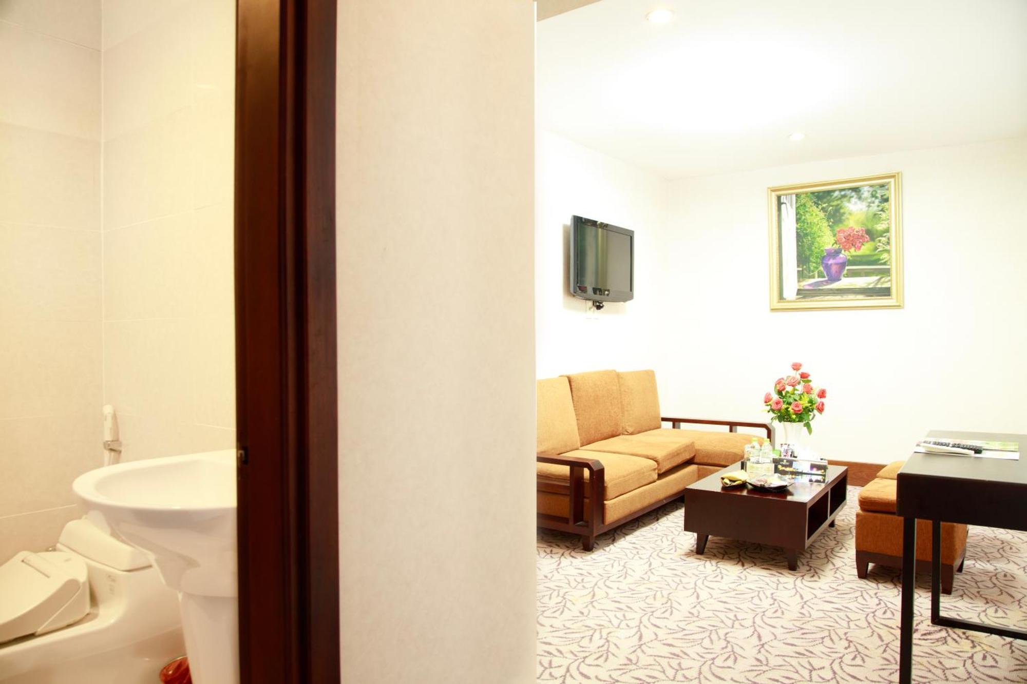 Sai Gon Dong Ha Hotel Quang Tri Exterior foto